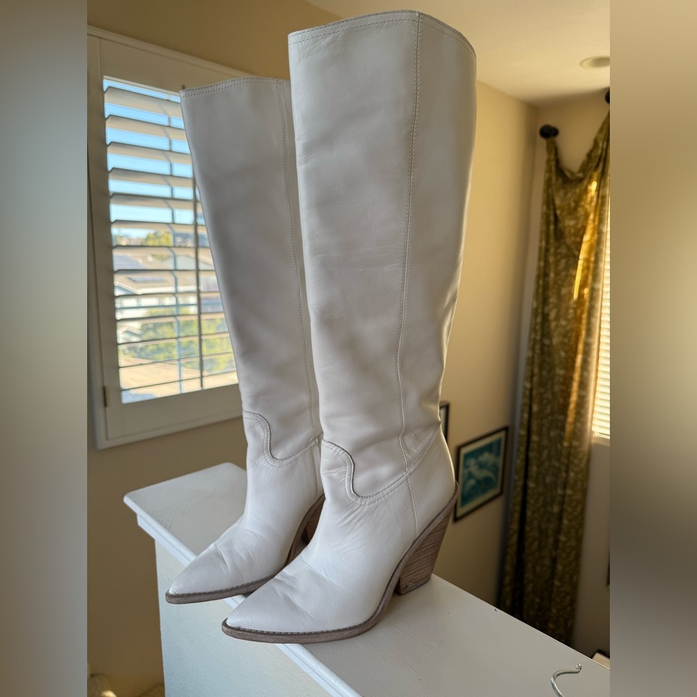 Sam Edelman white knee high boots 8.5 wide calf